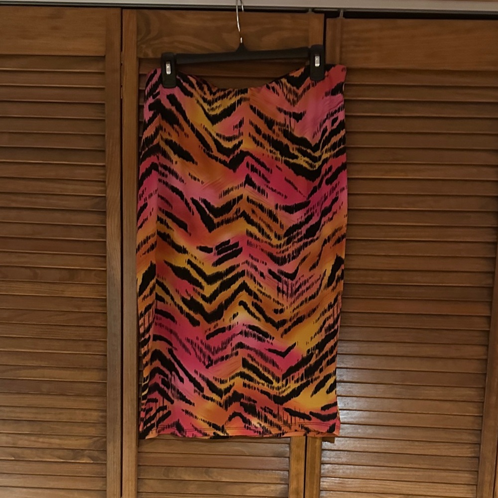 Vibrant Pink and Orange Zigzag Skirt